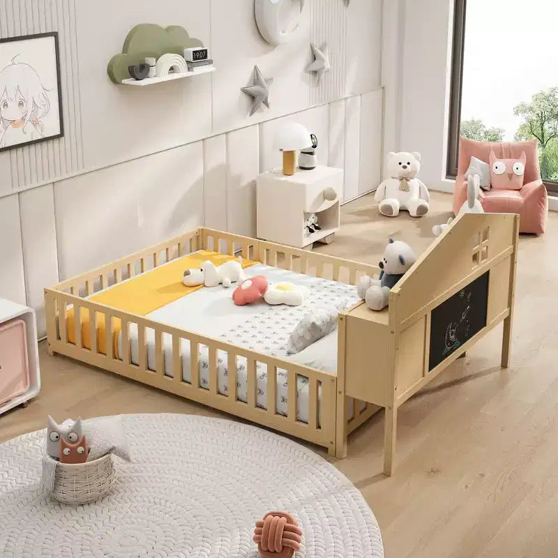 Vollgroßes Bodenbett, Massivholz-Plattformbett mit Schutzgeländern und Stauraum-Kopfteil, geeignet für Kinder und Jugendliche